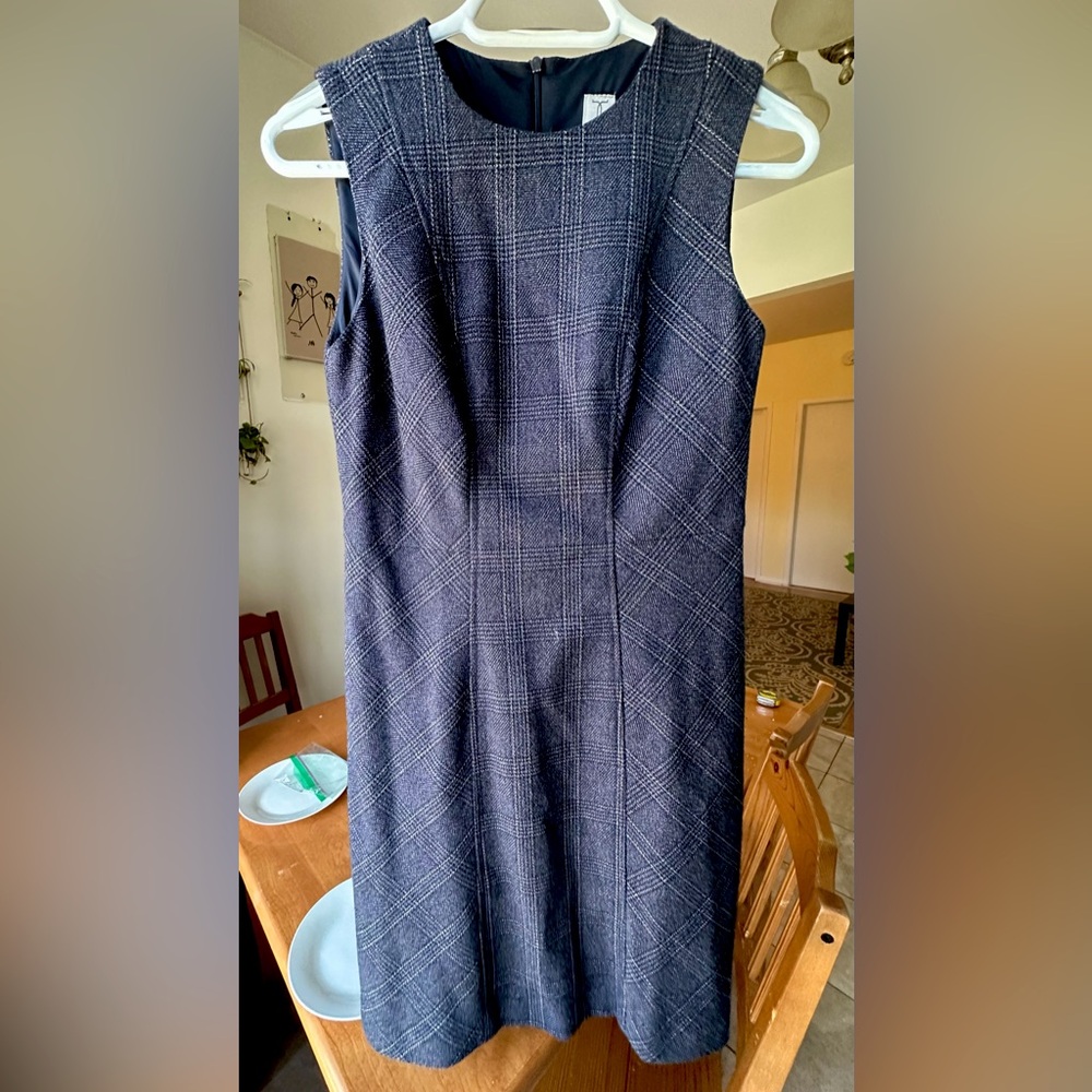 Tristan Wool Straight/Sheath Dress